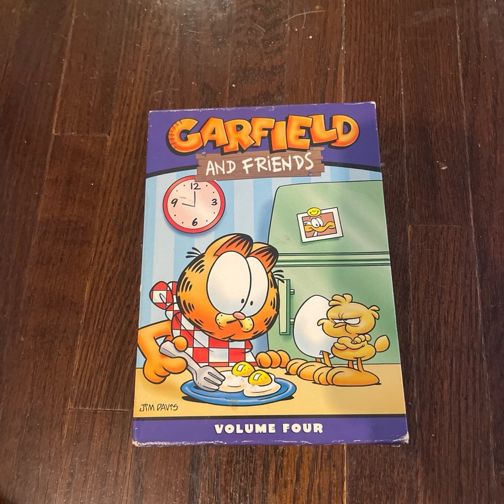 Garfield and friends volume 4 (3 discs)